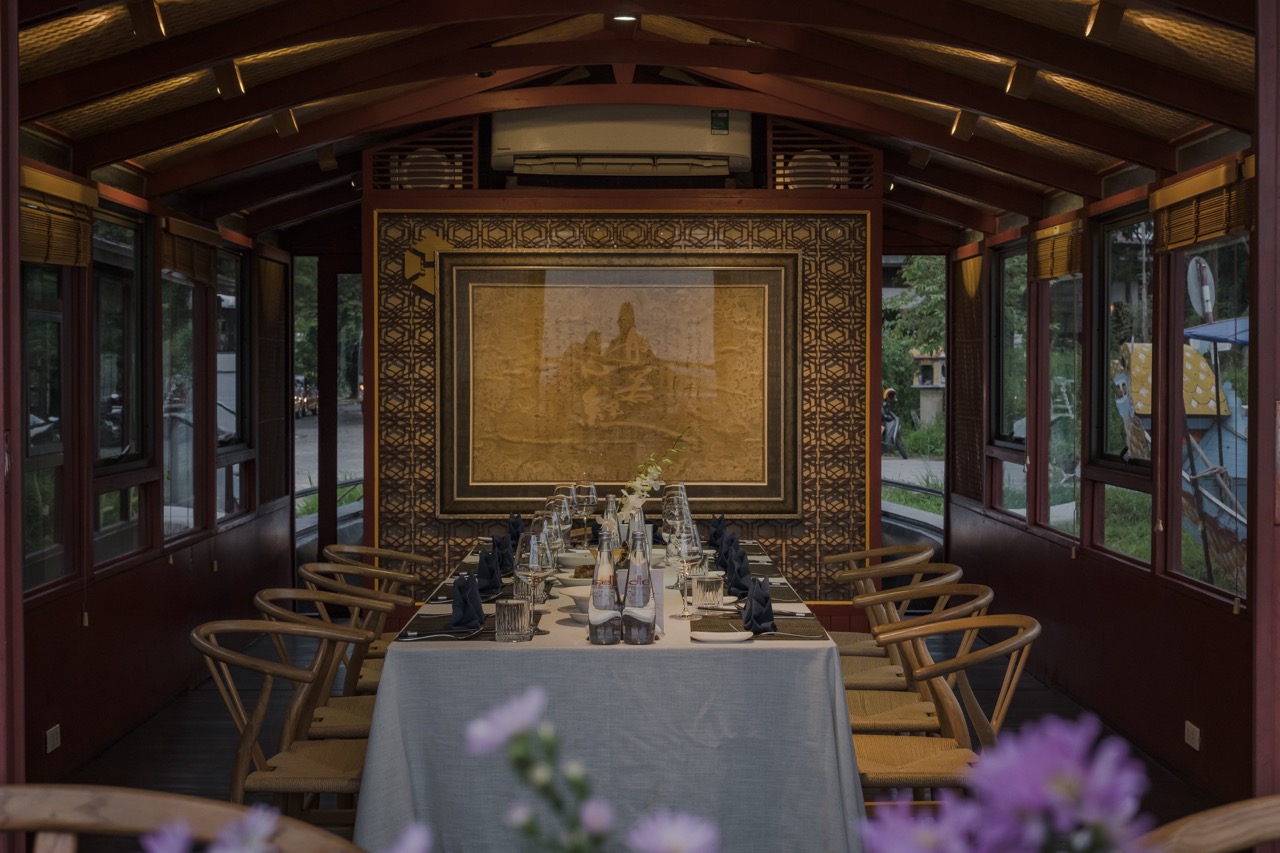 Không gian tiệc tối - Diner Cruises